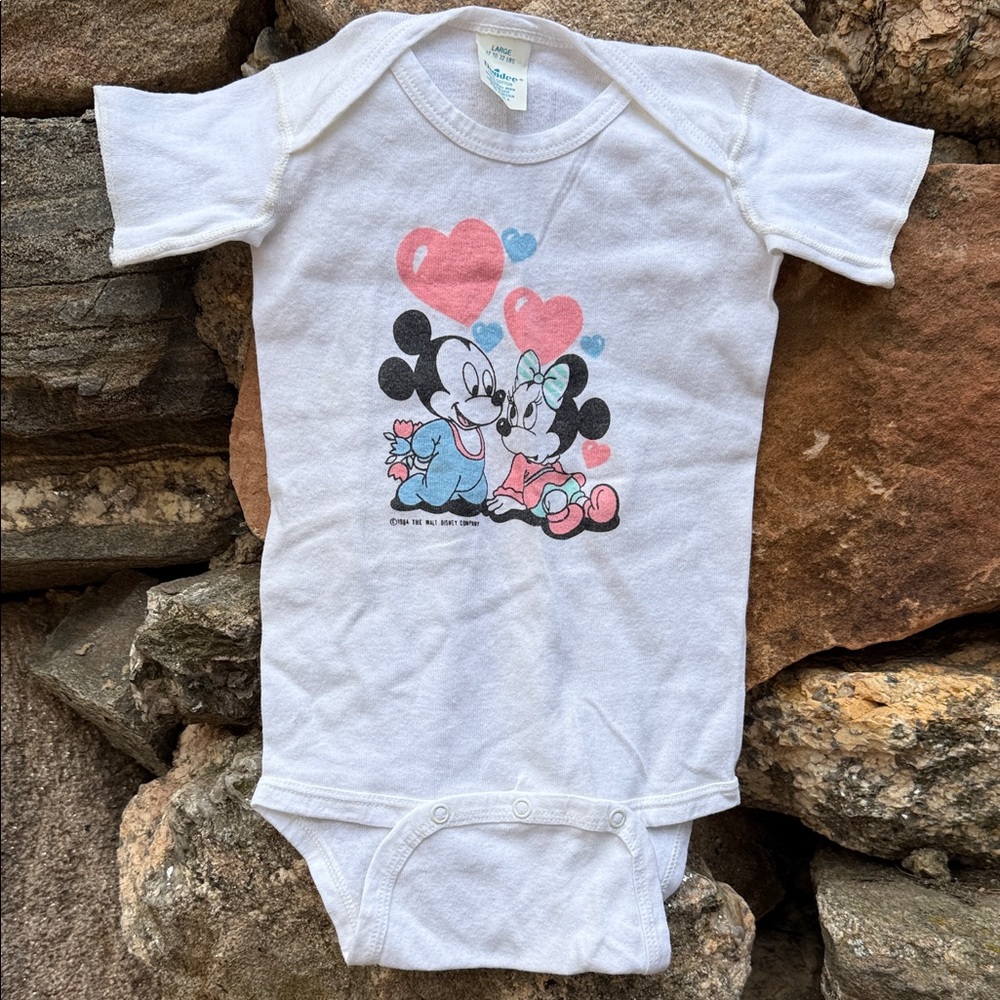 Vintage Dundee Walt Disney one-piece Cotton T-Shirt Romper Minnie & Mickey Mouse